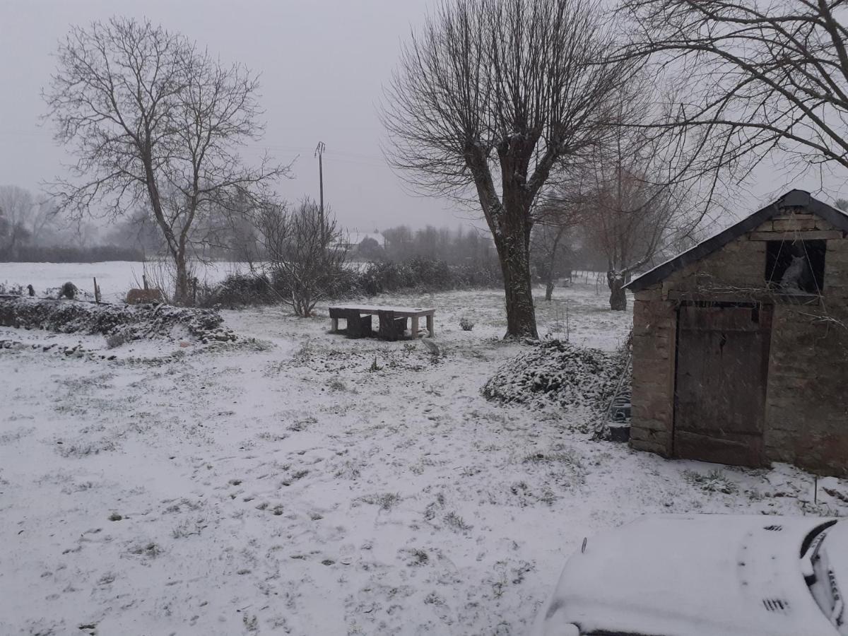 Gite Le Tilleul De La Fontaine Alluy Dış mekan fotoğraf